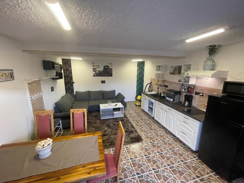 Morrison Apartments Miercurea Ciuc Bagian luar foto