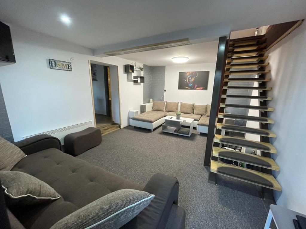 Morrison Apartments Miercurea Ciuc Bagian luar foto